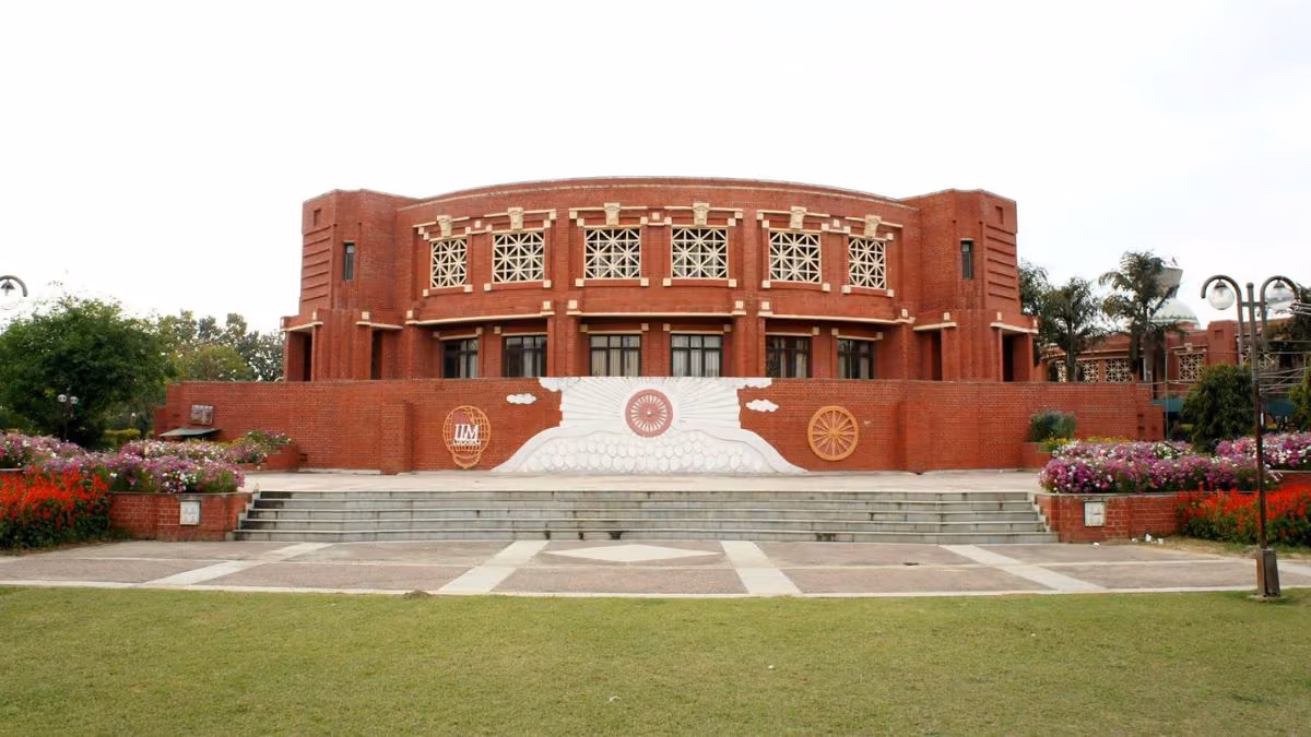 IIM Lucknow starts MBA in family business with 5-10 year transformation plan focus
